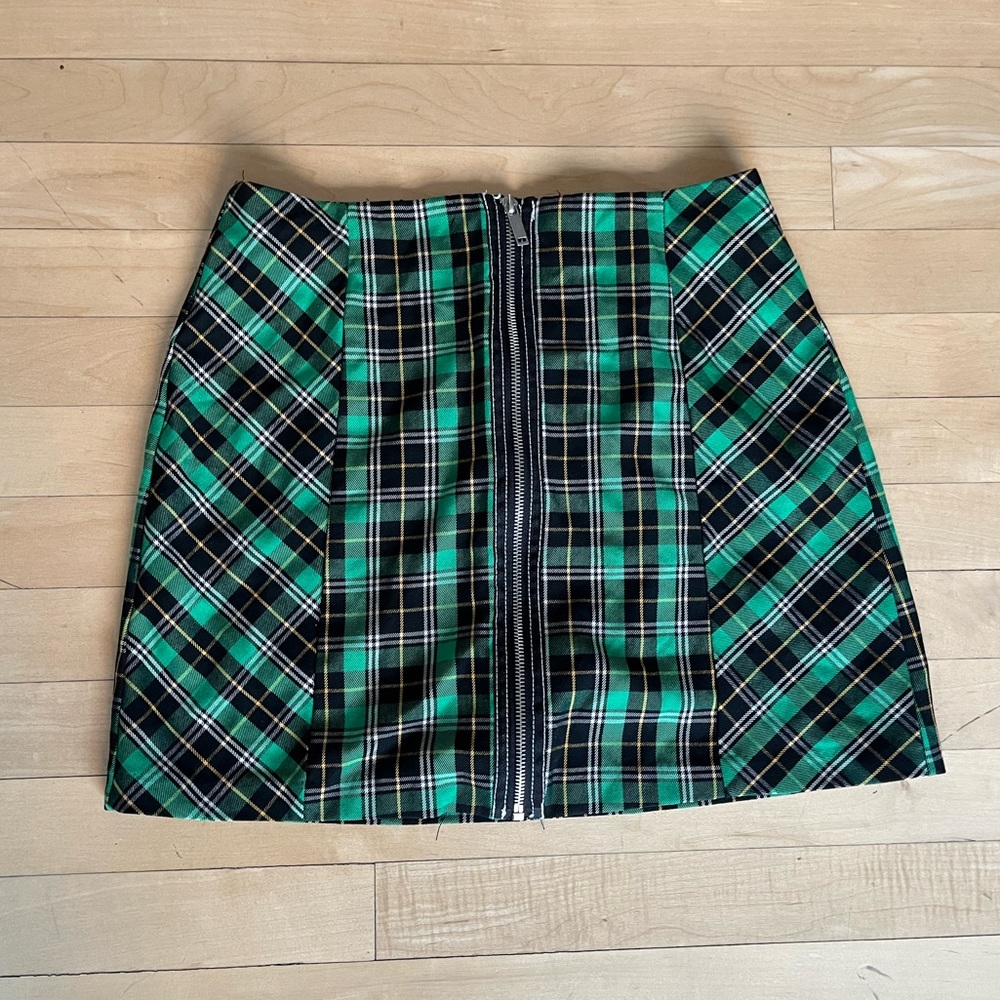Green and Black flannel print mini skirt